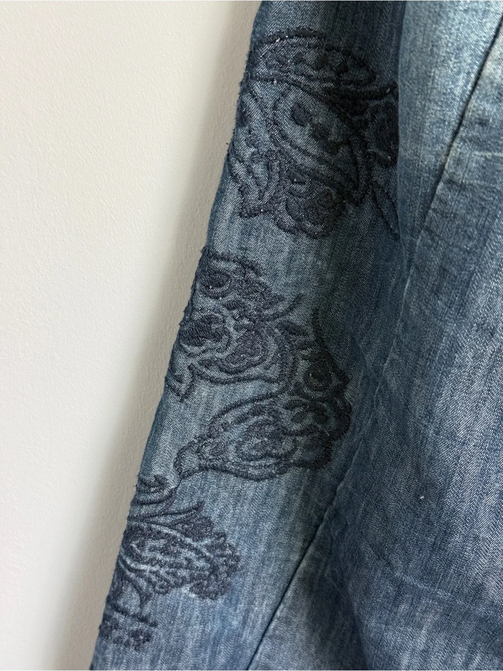 Desigual Harem Jeans Y2K Embroidered Love Floral Baggy Size 28 Medium Wash New - Picture 8 of 9